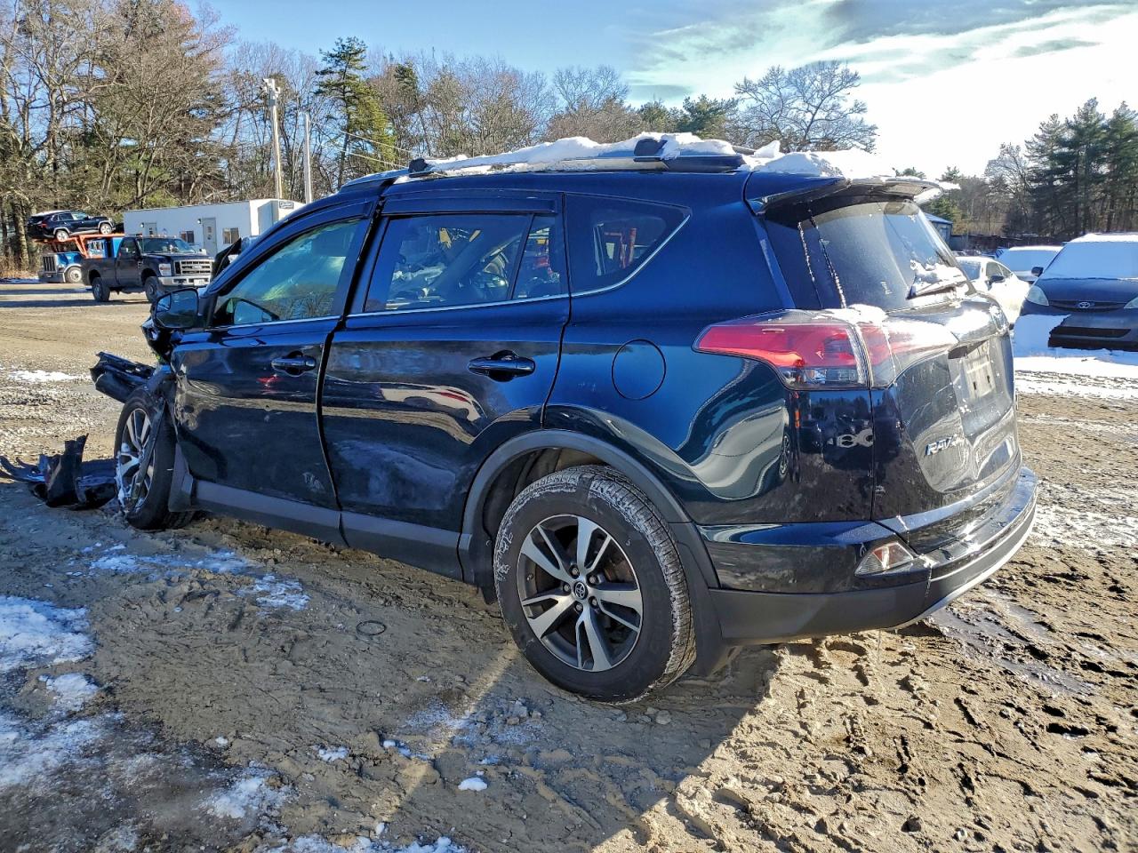 TOYOTA RAV4 XLE