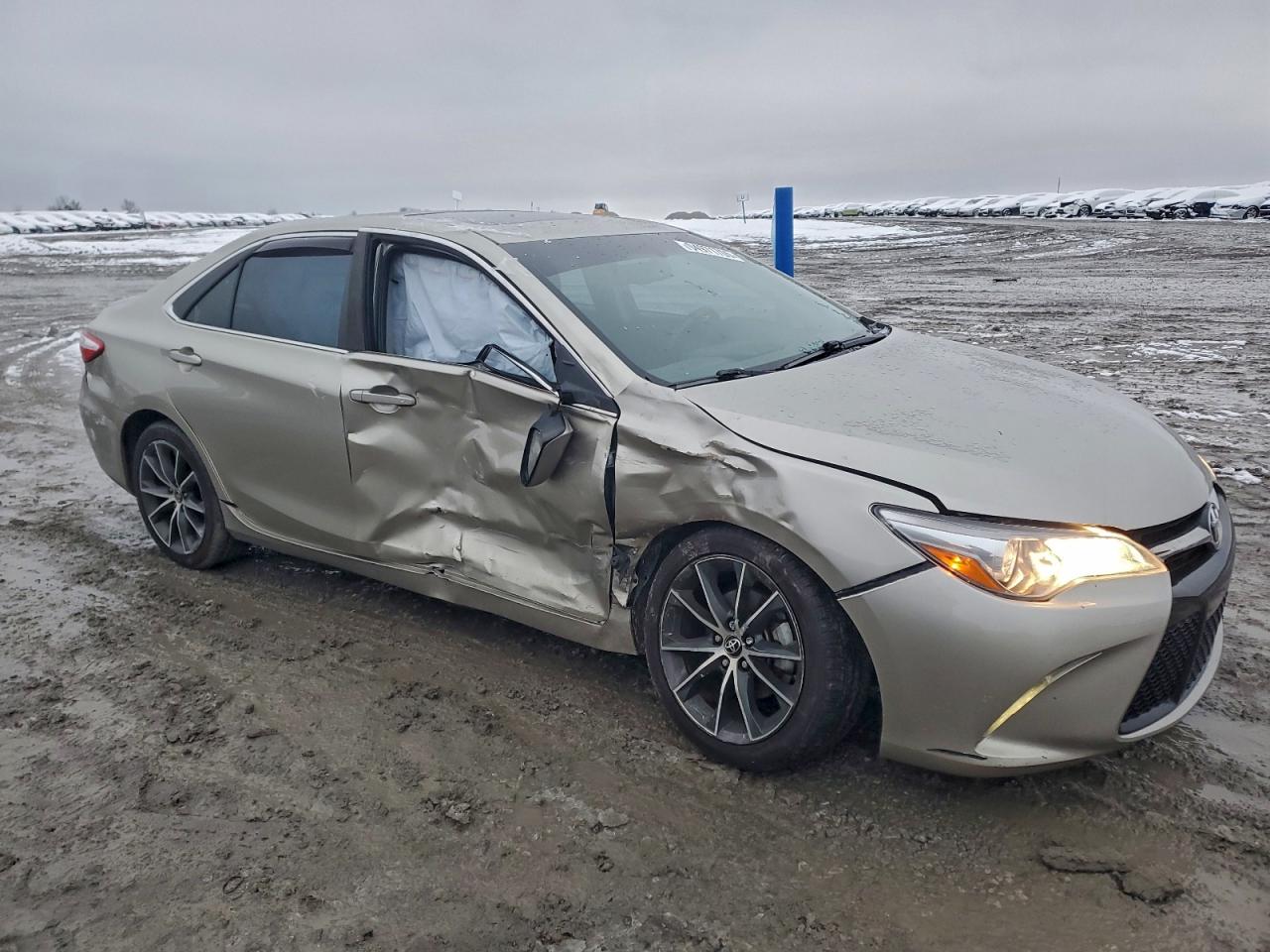 Lot #3316837673 2015 TOYOTA CAMRY LE