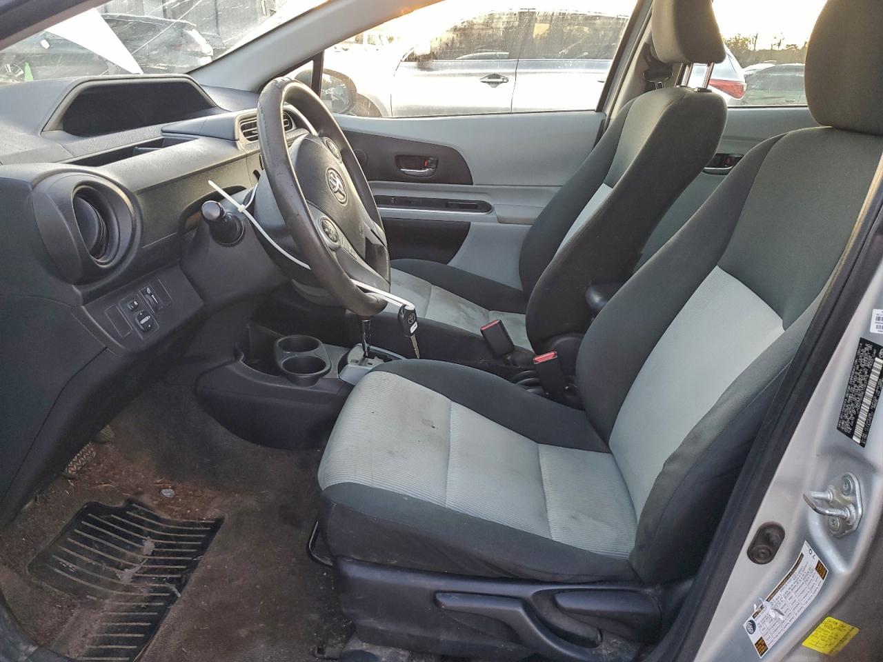 Lot #3311474240 2014 TOYOTA PRIUS C