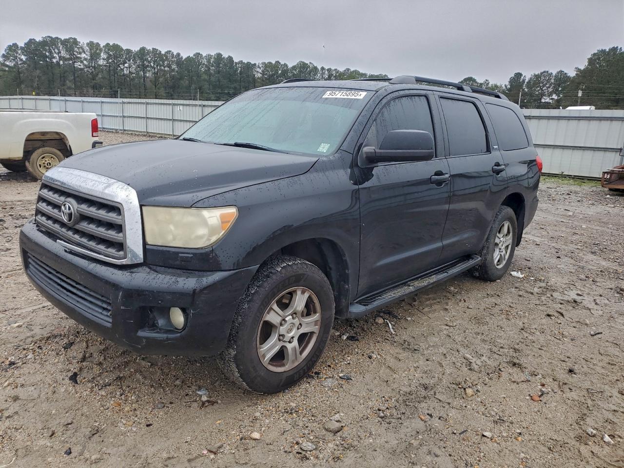 TOYOTA SEQUOIA SR5
