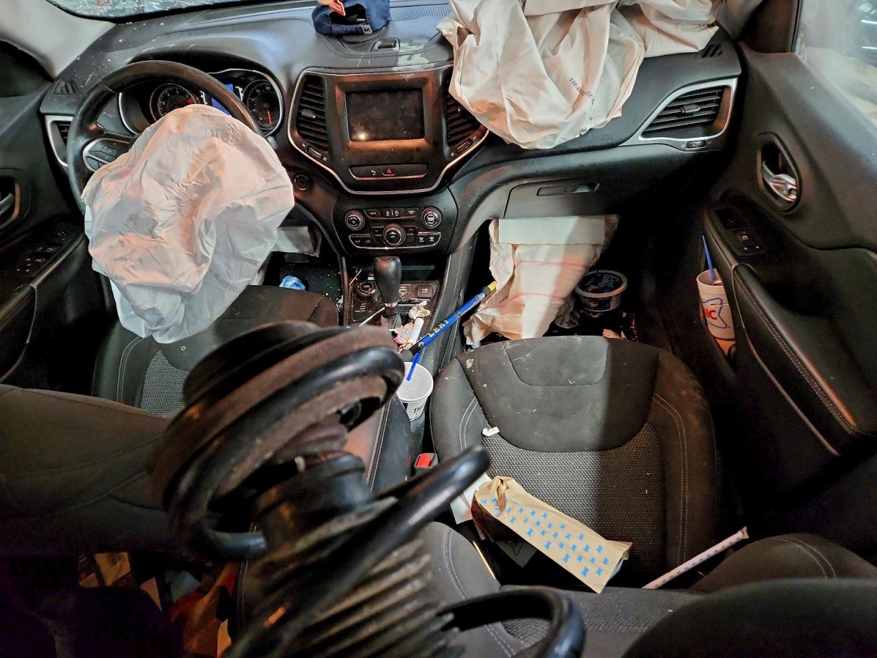 JEEP GRAND CHEROKEE LATITUDE