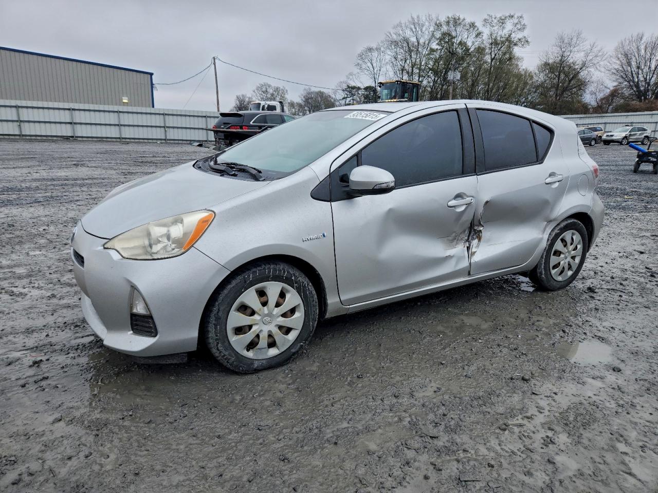 TOYOTA PRIUS C