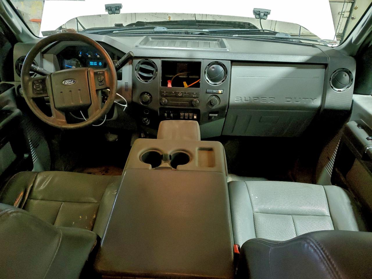 FORD F-350 SUPER DUTY