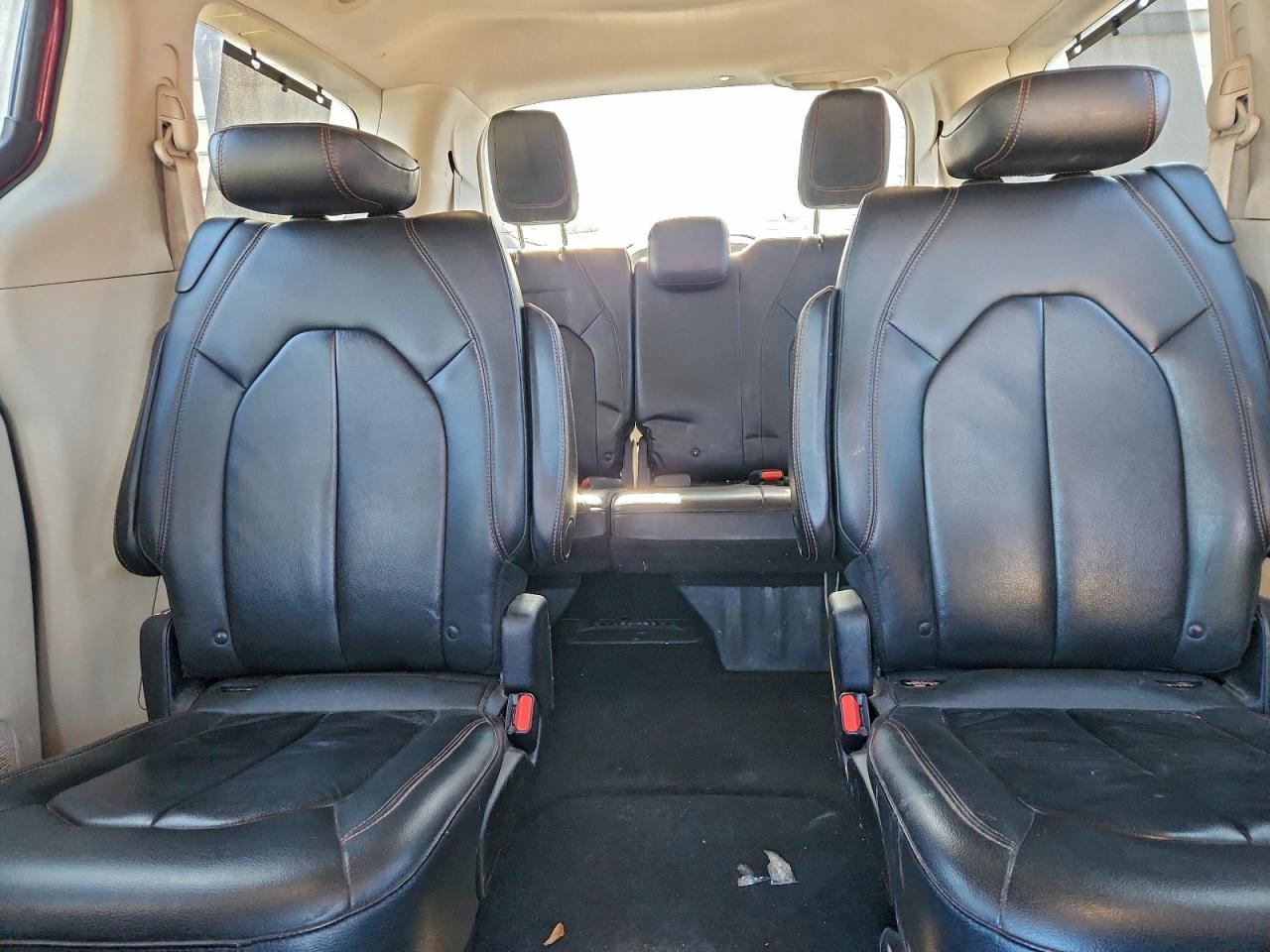 CHRYSLER PACIFICA TOURING L