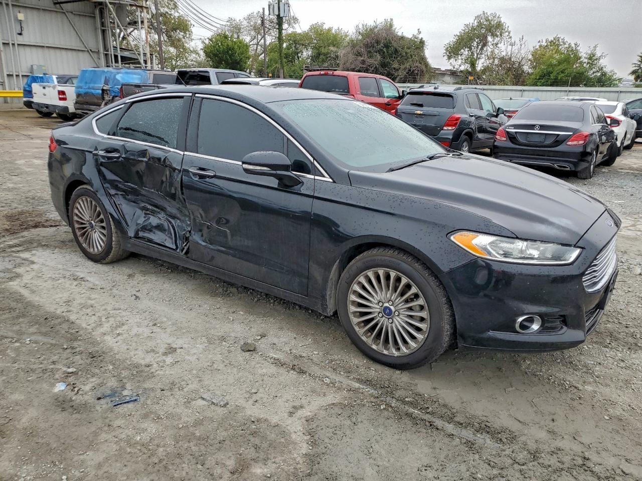 FORD FUSION TITANIUM