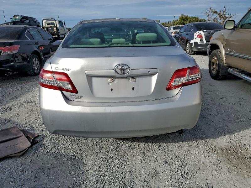 2010 TOYOTA CAMRY BASE #3304523446