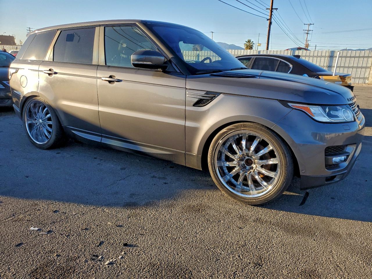 LAND ROVER RANGE ROVER SE