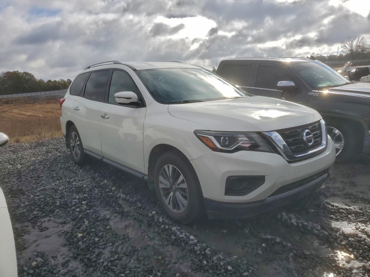 Lot #3310422021 2020 NISSAN PATHFINDER