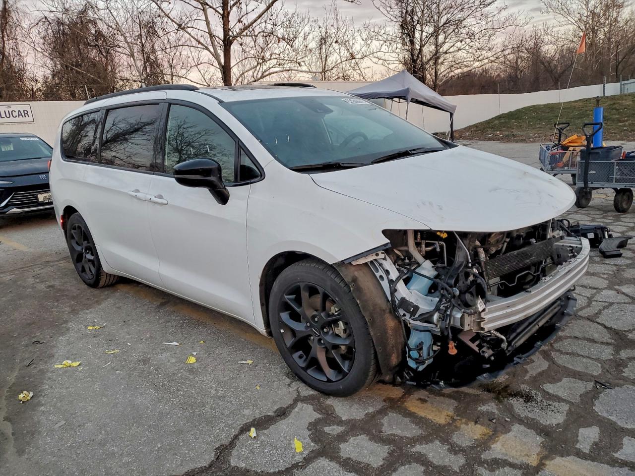 CHRYSLER PACIFICA LIMITED