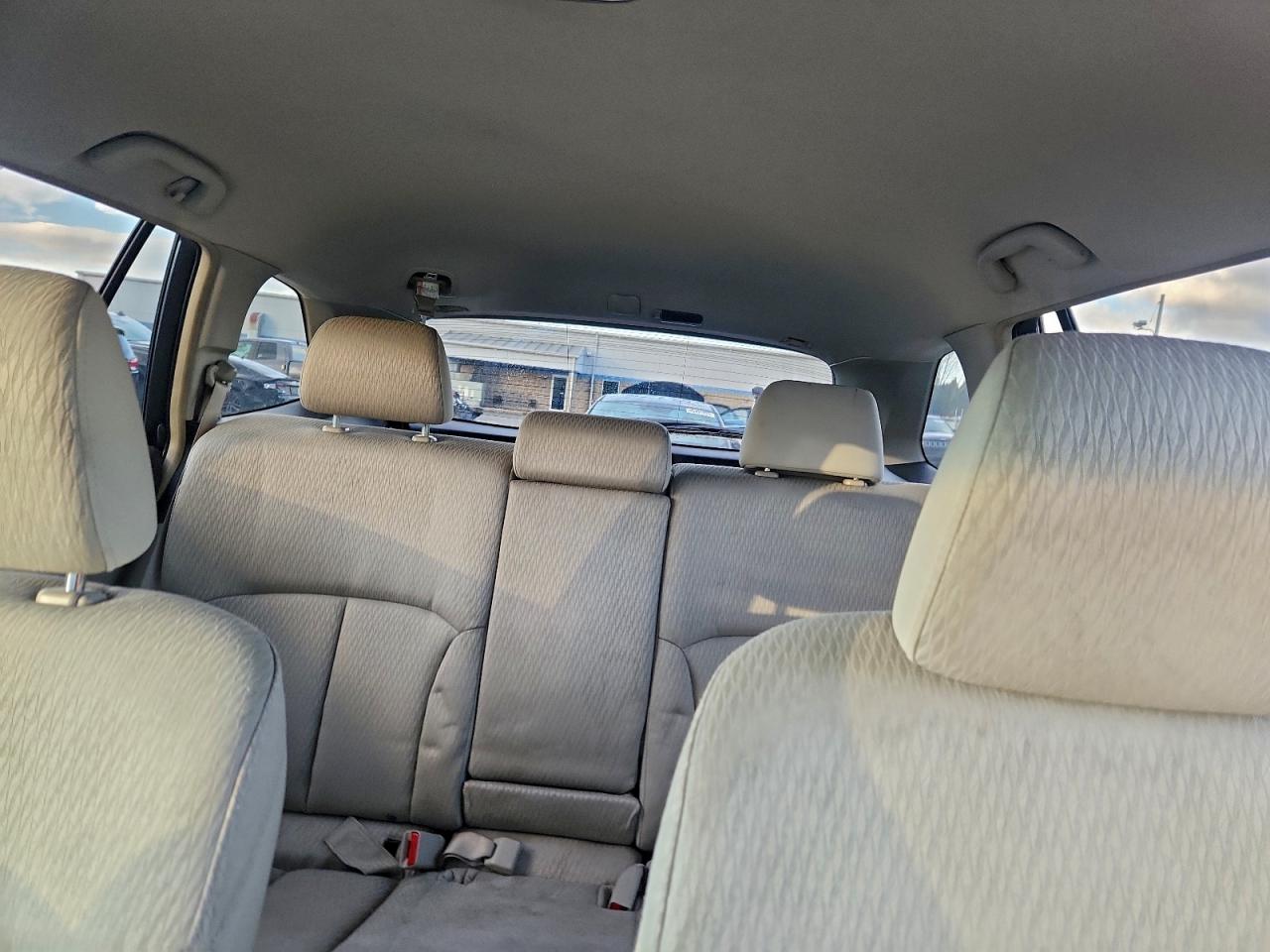 Lot #3311461319 2011 SUBARU OUTBACK 2.