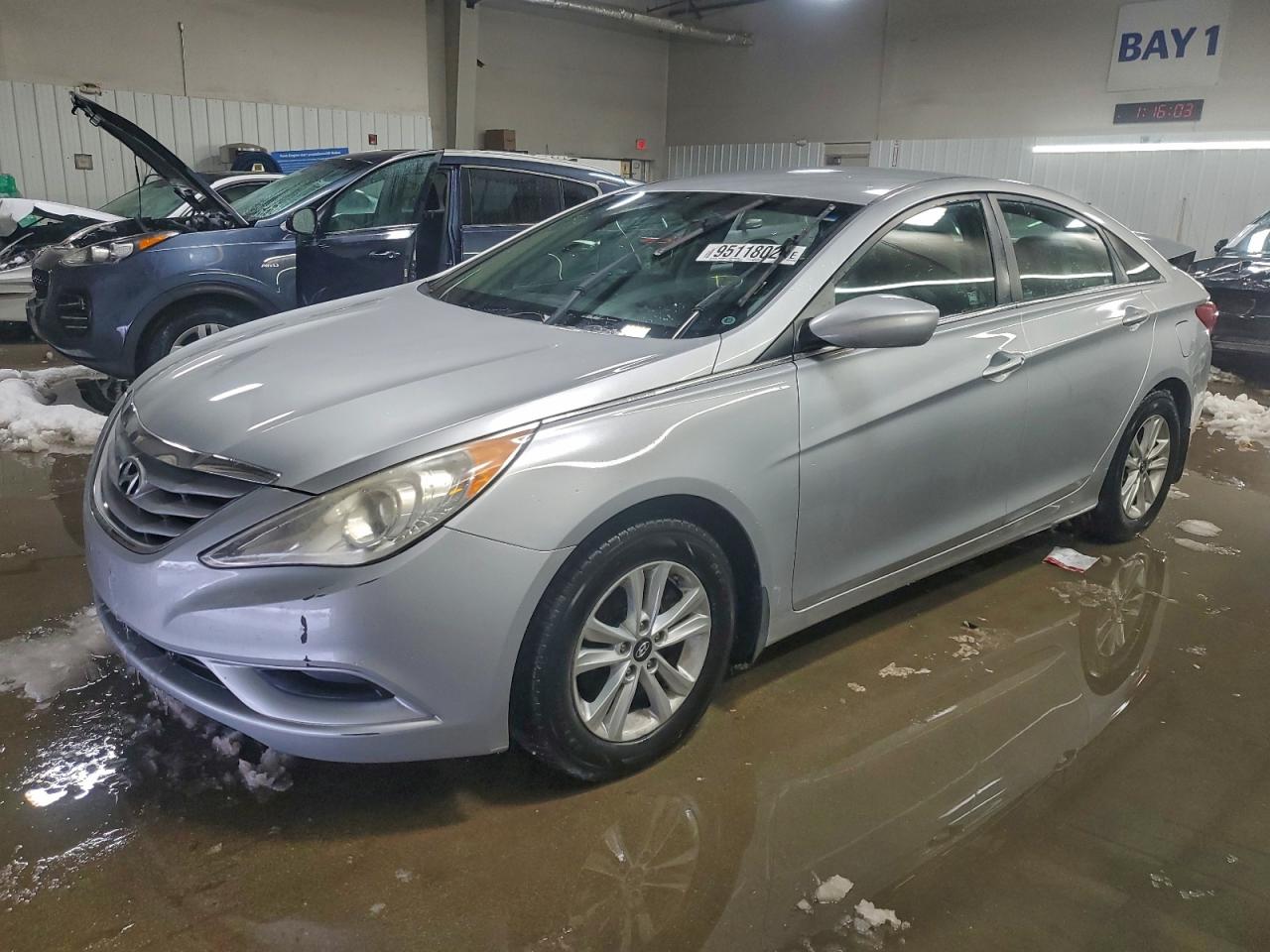 HYUNDAI SONATA GLS
