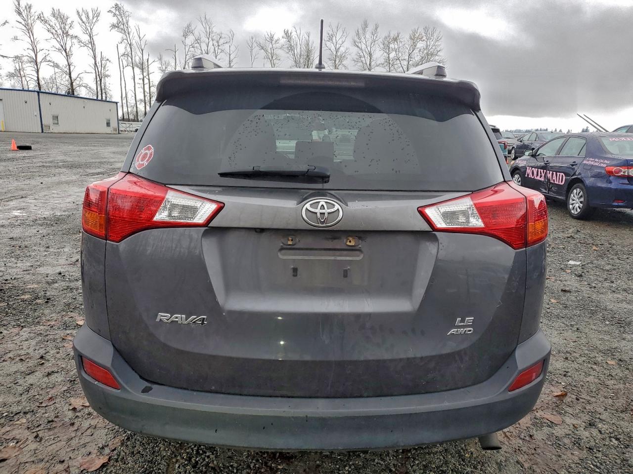 TOYOTA RAV4 LE