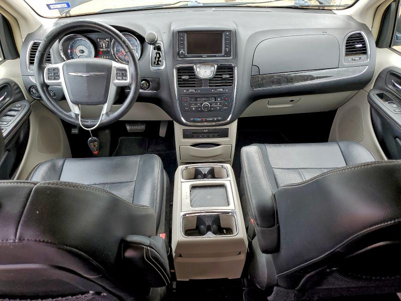 2015 CHRYSLER TOWN & COU #3315555772