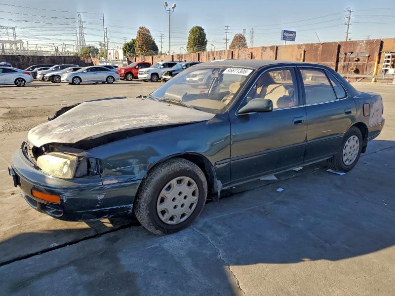 1995 TOYOTA CAMRY LE #3316818428