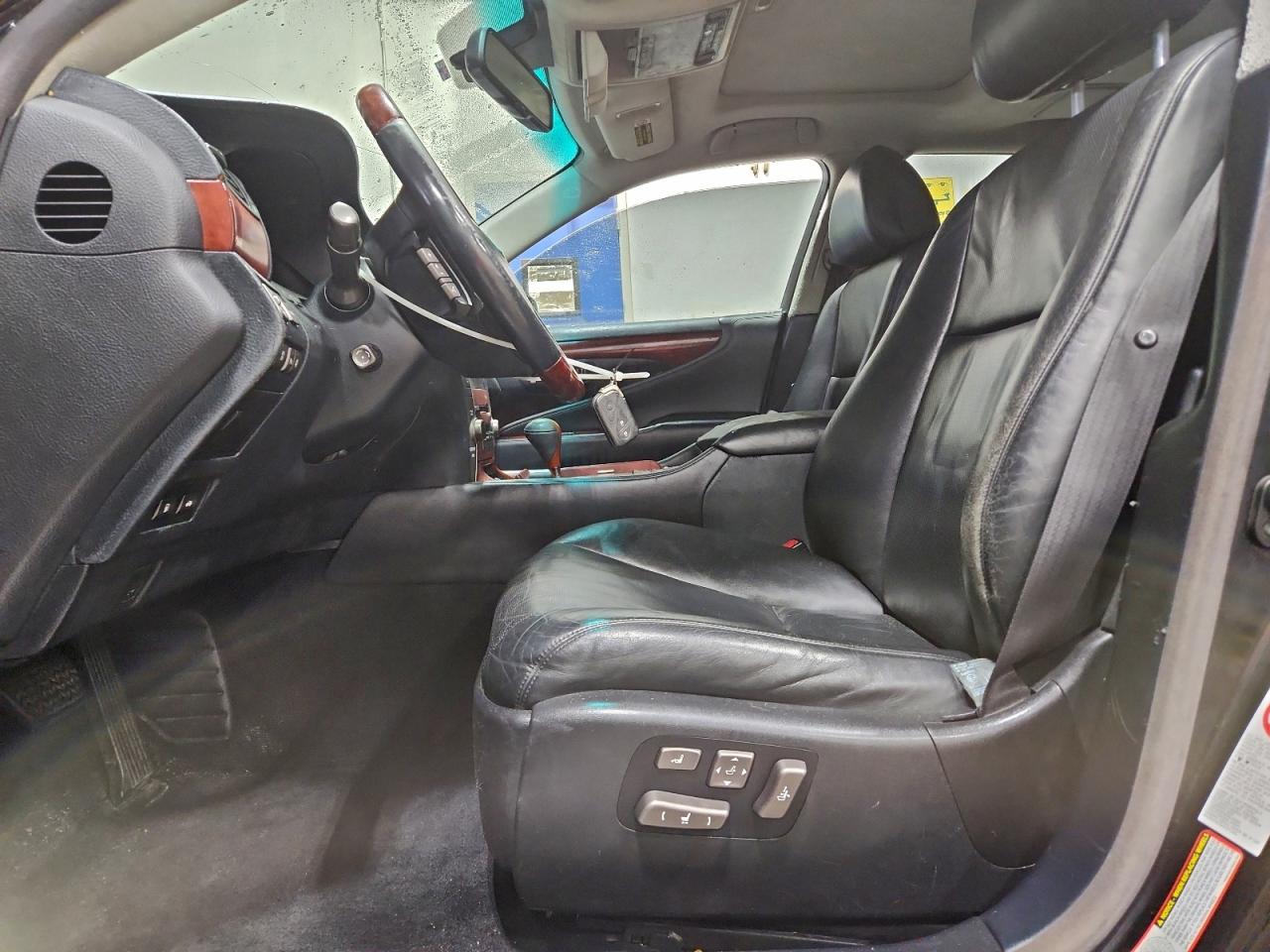 Lot #3309201638 2007 LEXUS LS 460L