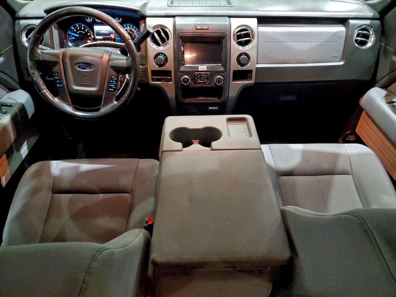 FORD F-150 SUPERCREW