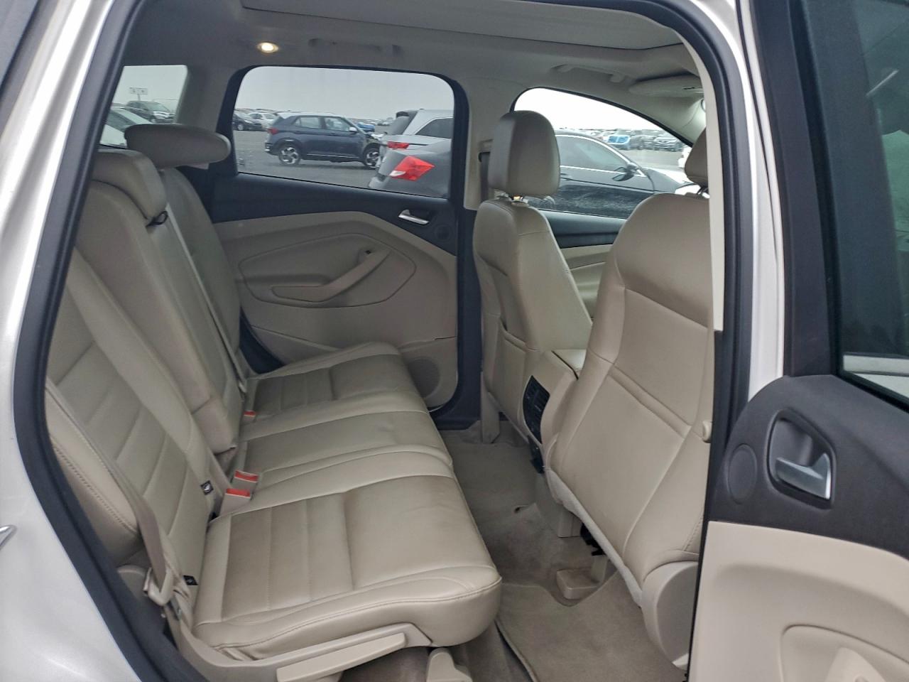 FORD ESCAPE TITANIUM