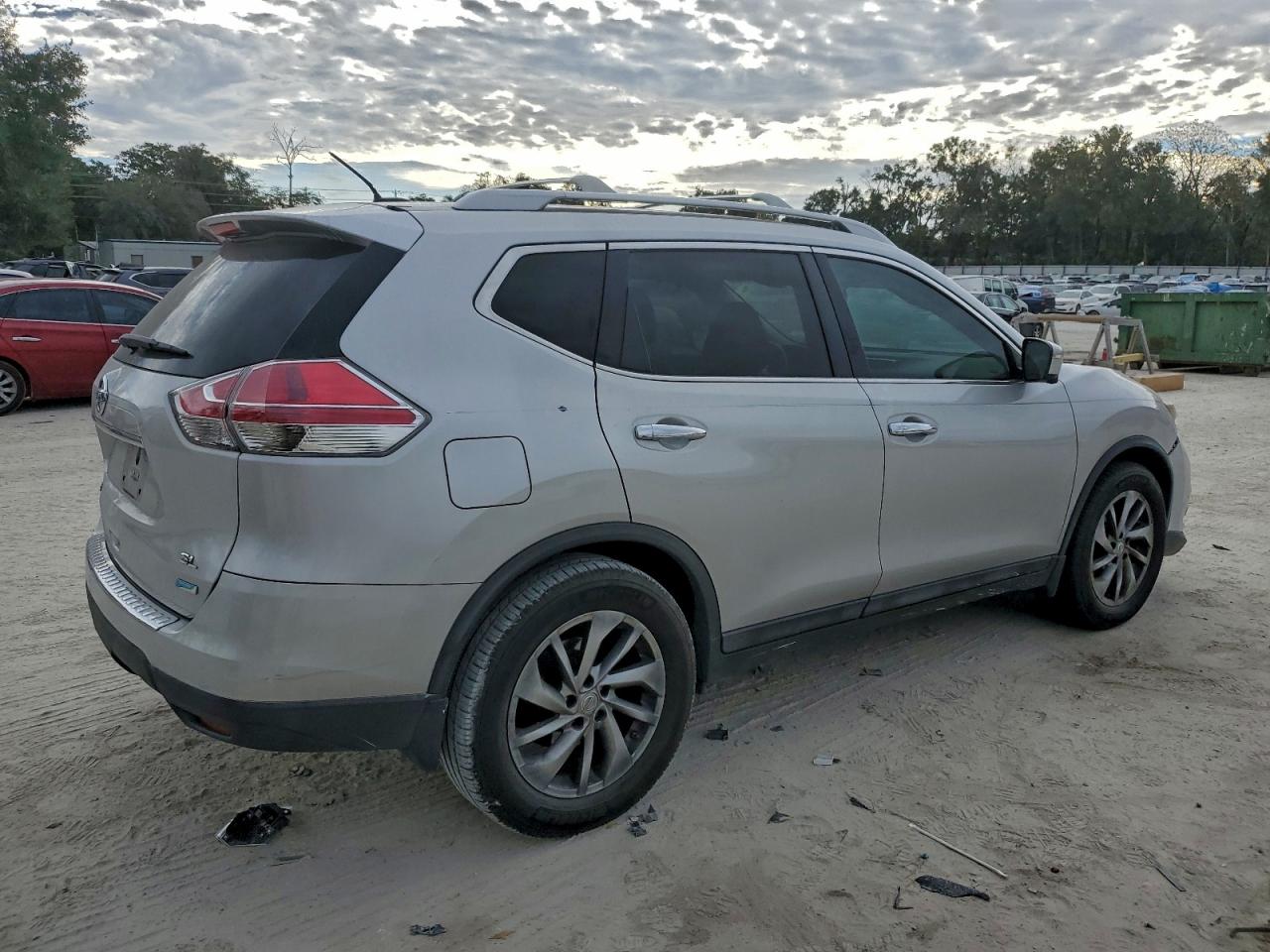 Lot #3302706125 2014 NISSAN ROGUE S