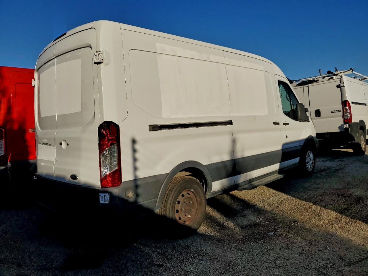 Lot #3316826408 2015 FORD TRANSIT T-