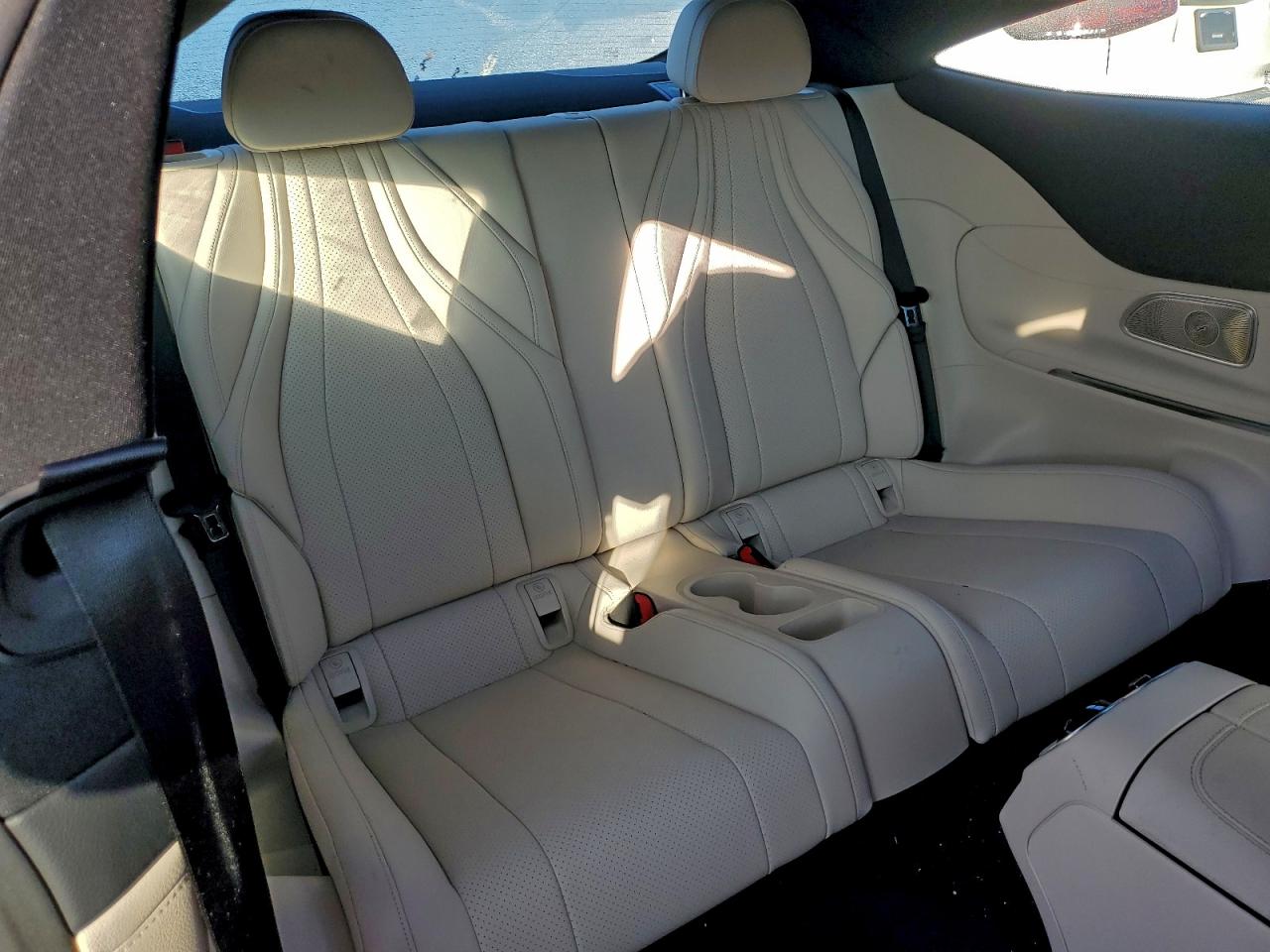 MERCEDES-BENZ CLE-CLASS 300 4MATIC