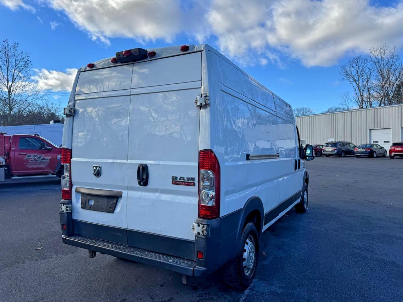 Lot #3302667055 2017 RAM PROMASTER