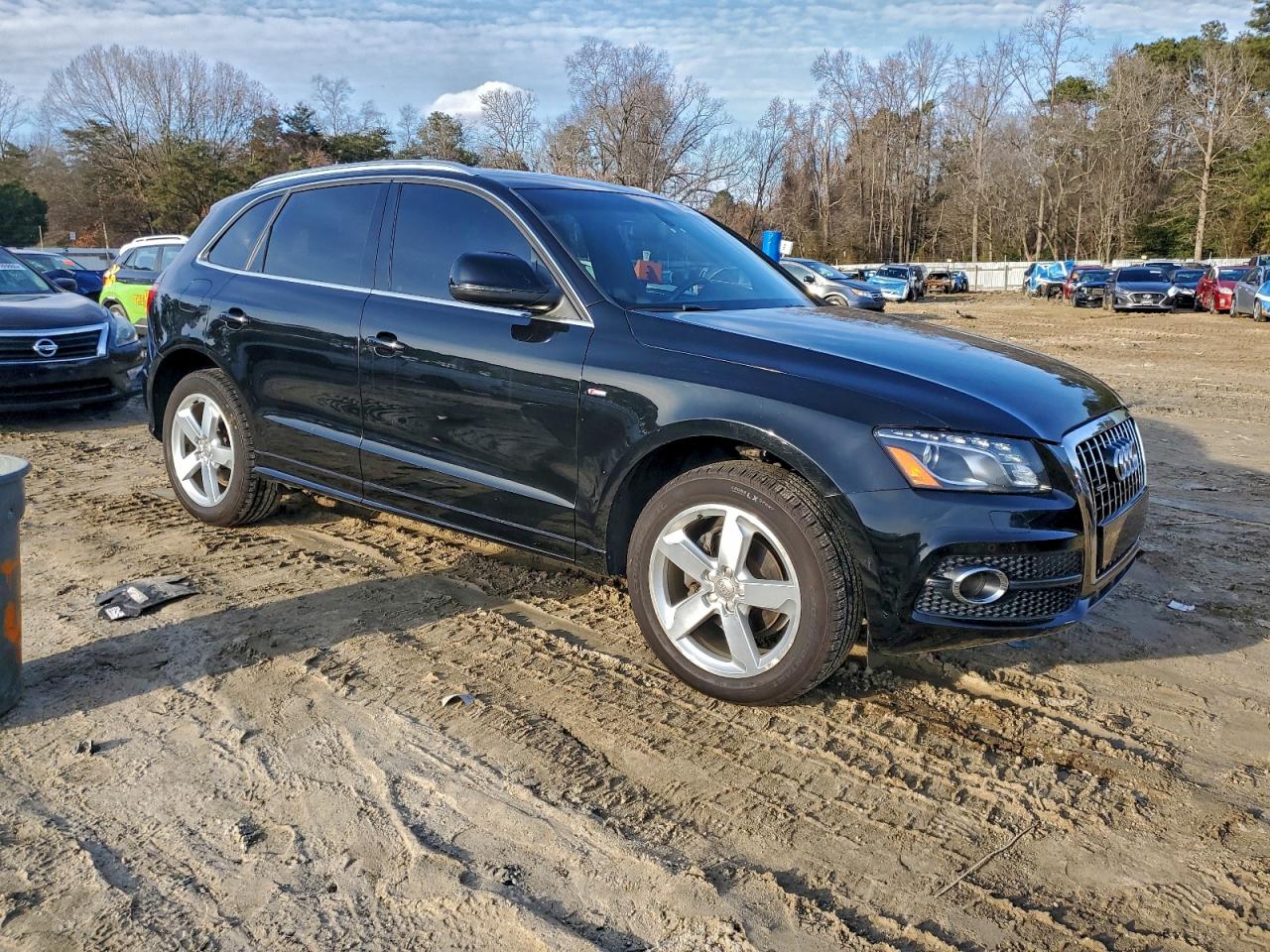 AUDI Q5 PREMIUM PLUS