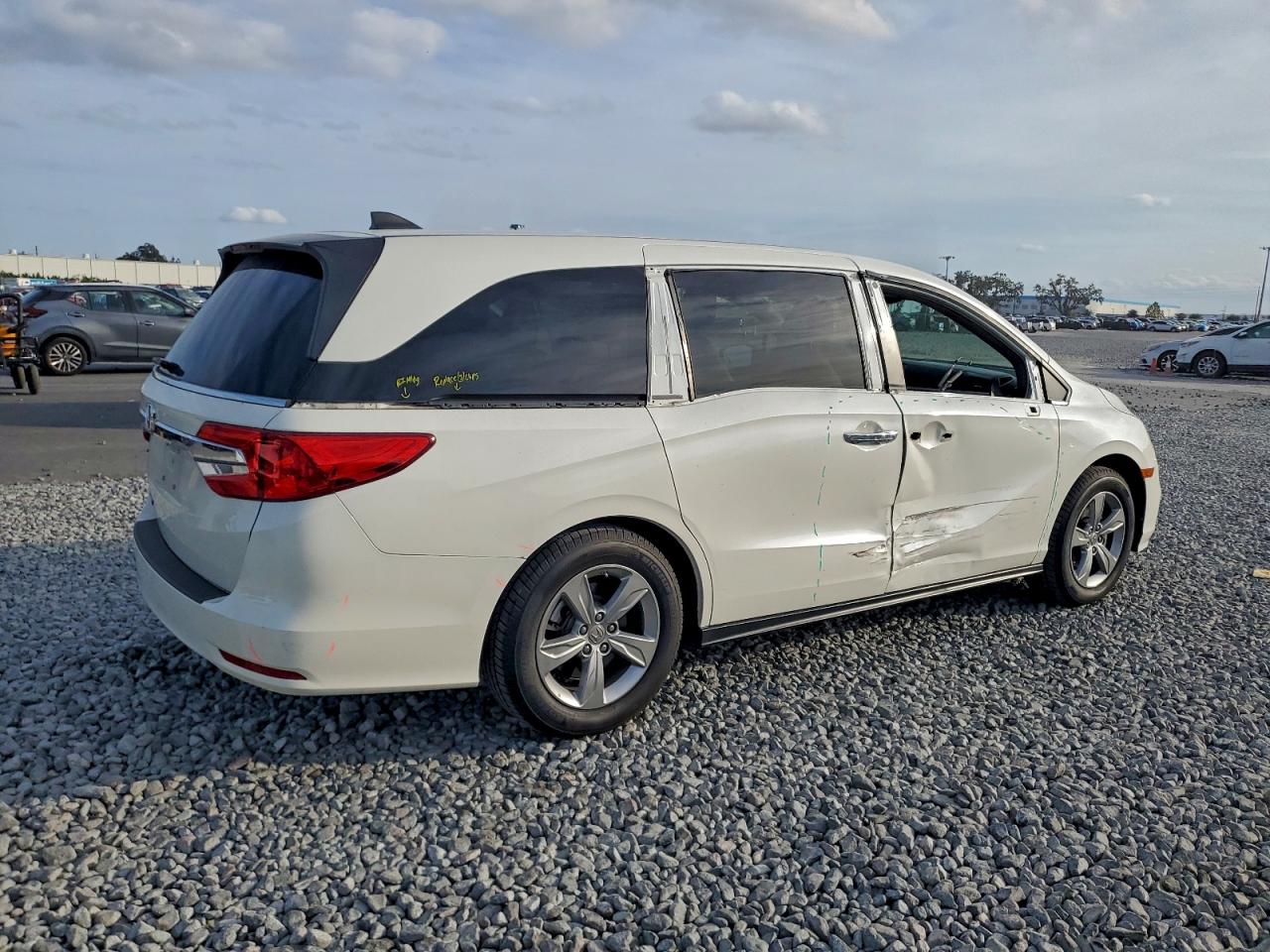 Lot #3315978108 2018 HONDA ODYSSEY EX
