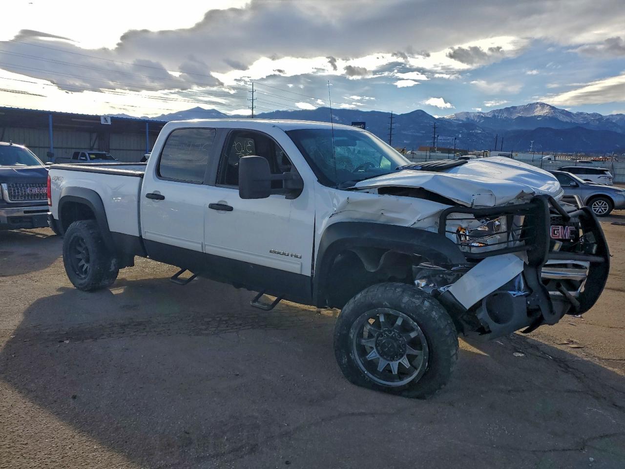 GMC SIERRA K2500 SLE