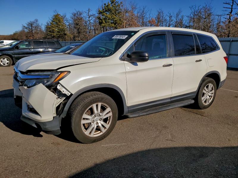 2016 HONDA PILOT LX #3312586185