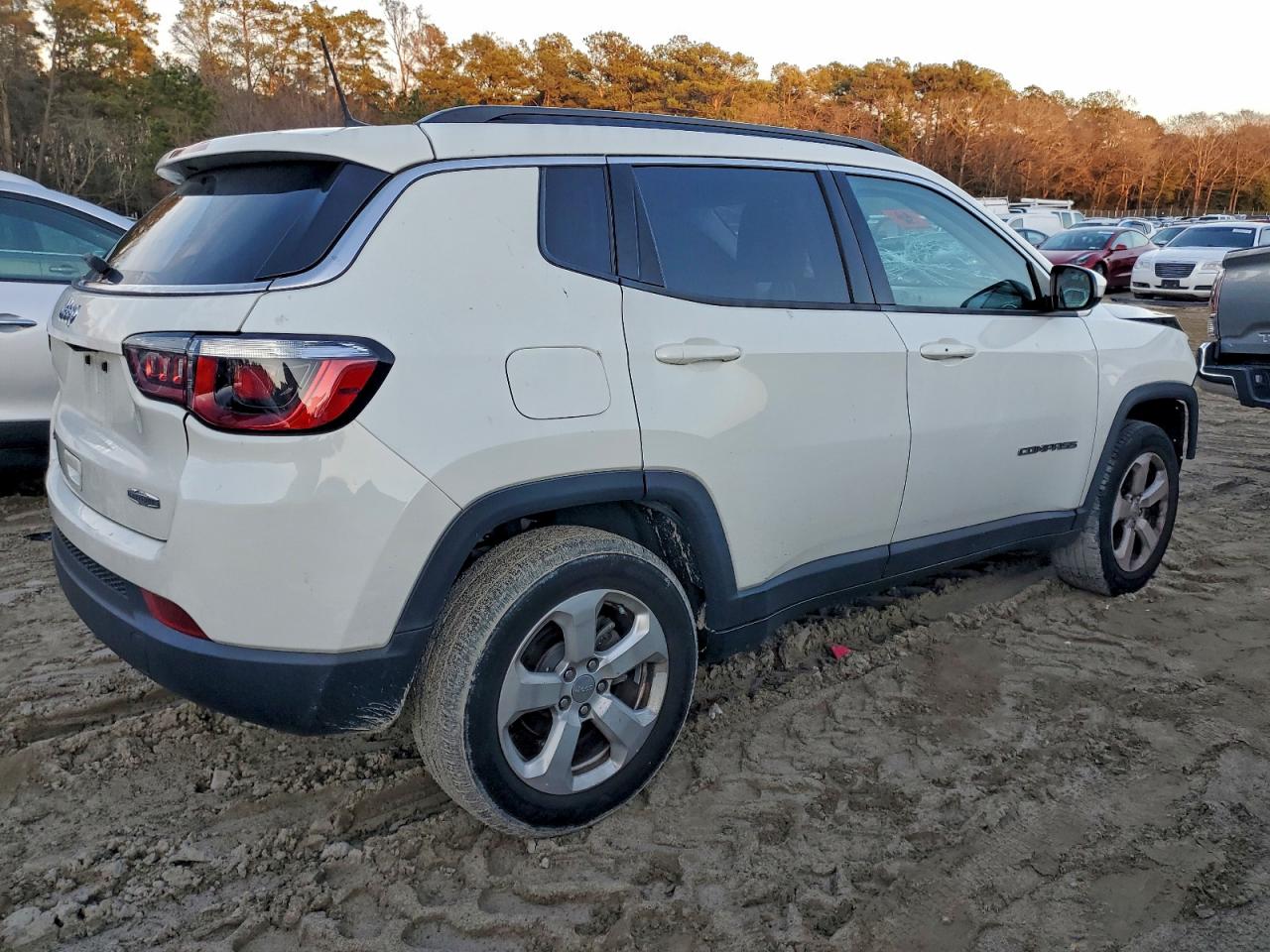 JEEP COMPASS LATITUDE