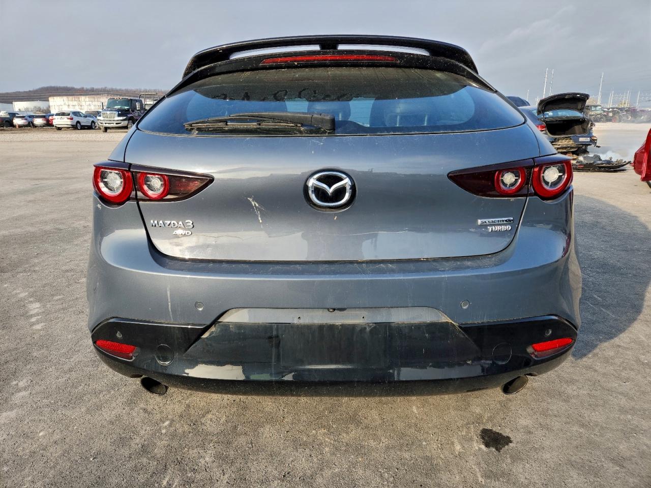 MAZDA 3 PREMIUM PLUS