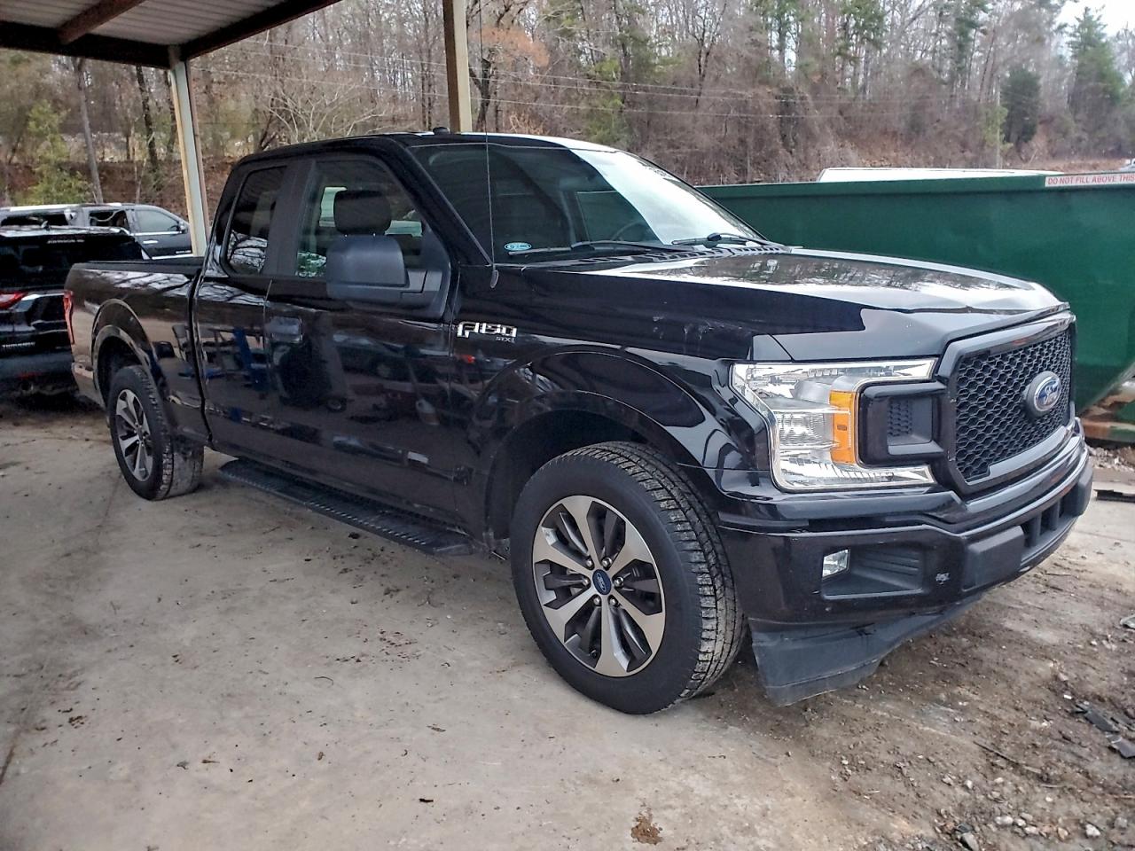 FORD F-150 SUPER CAB