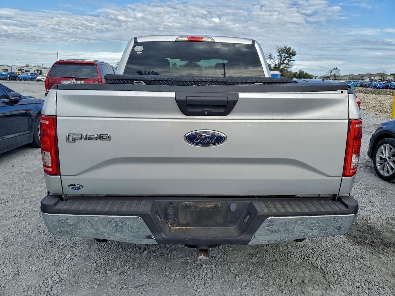 FORD F-150 SUPERCREW