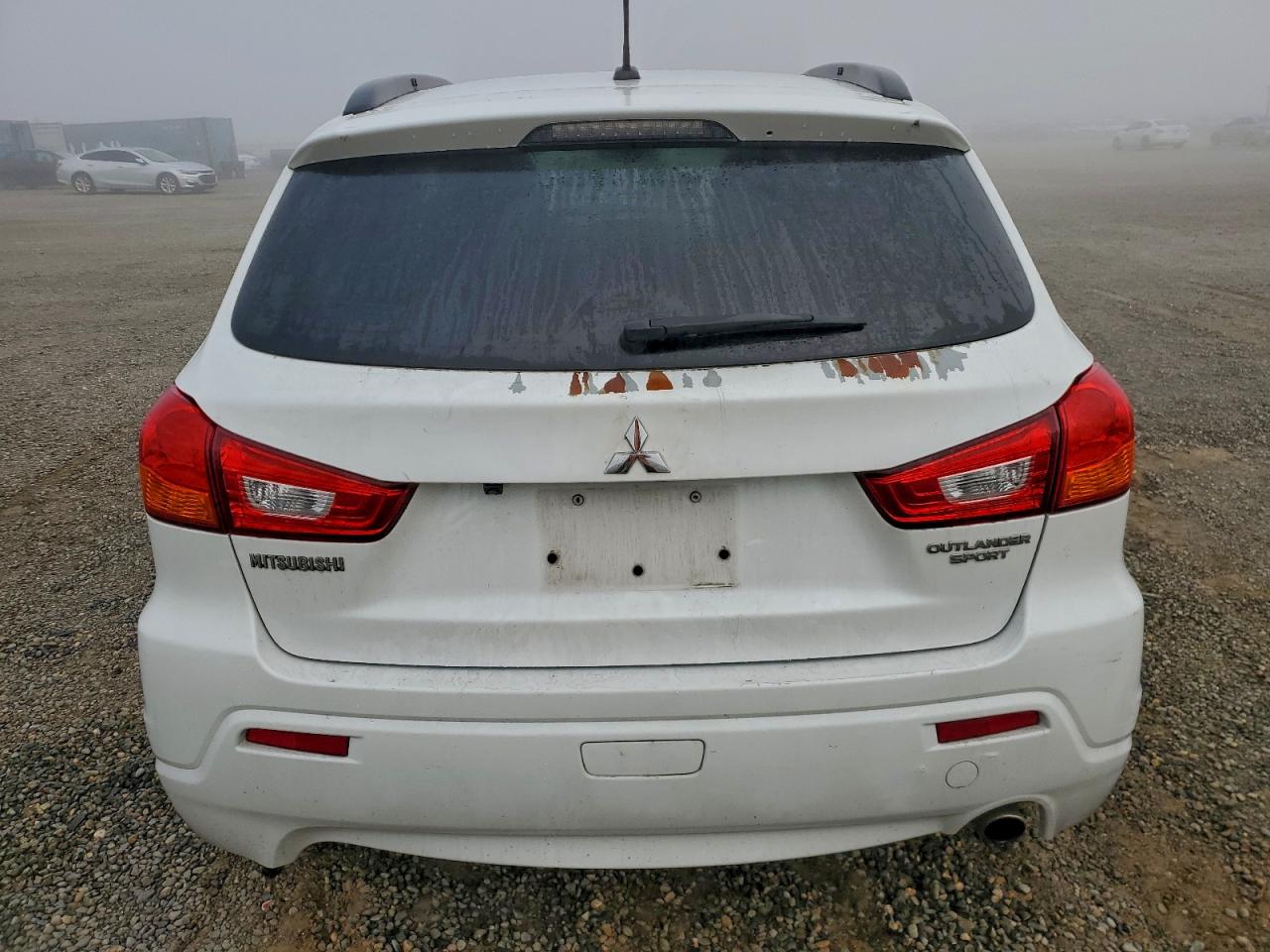 Lot #3318162369 2011 MITSUBISHI OUTLANDER