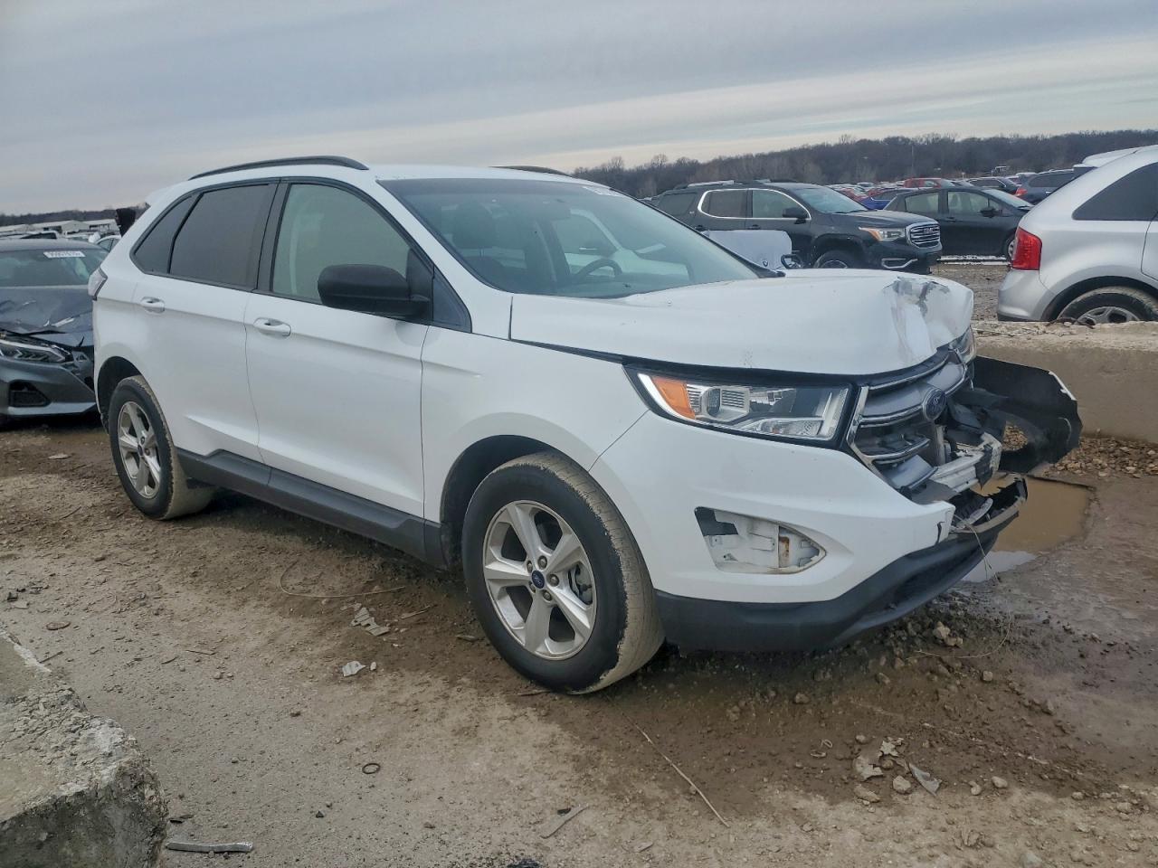 FORD EDGE SE