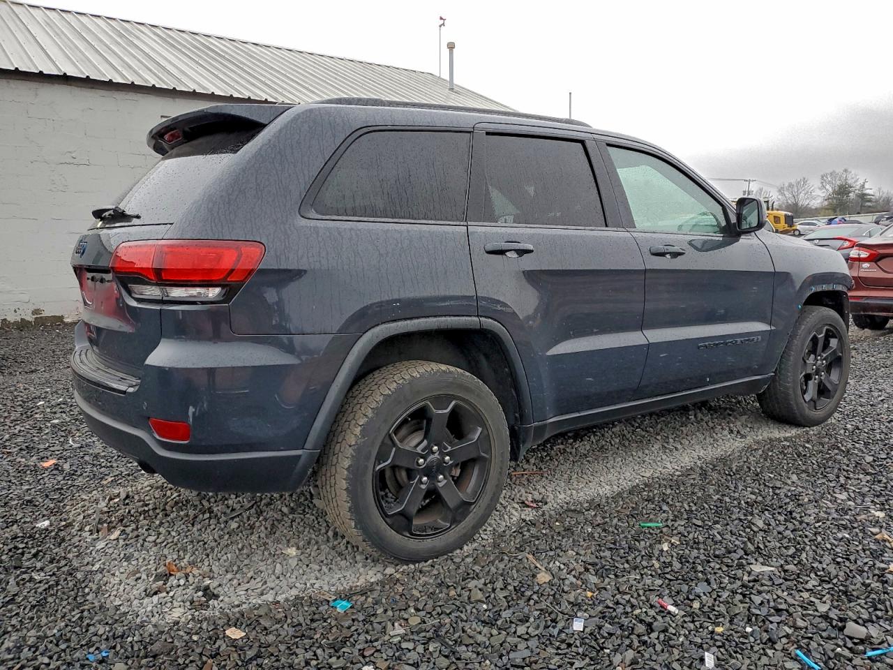 JEEP GRAND CHEROKEE LAREDO