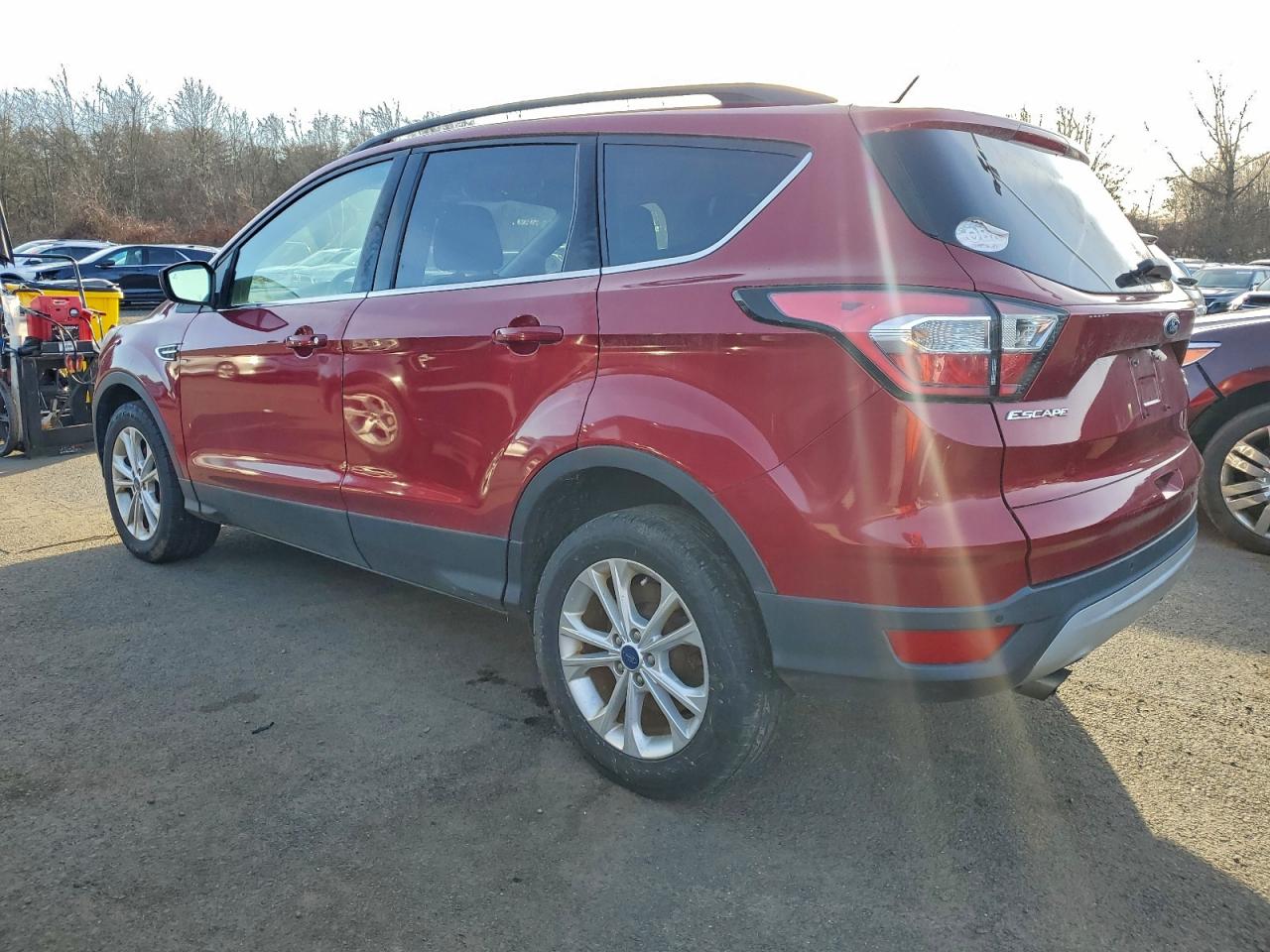 FORD ESCAPE SE