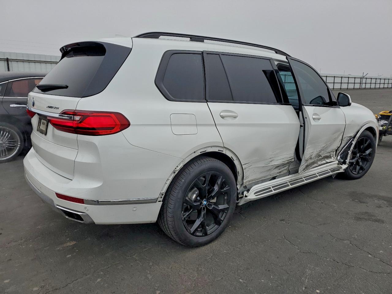 BMW X7 XDRIVE50I
