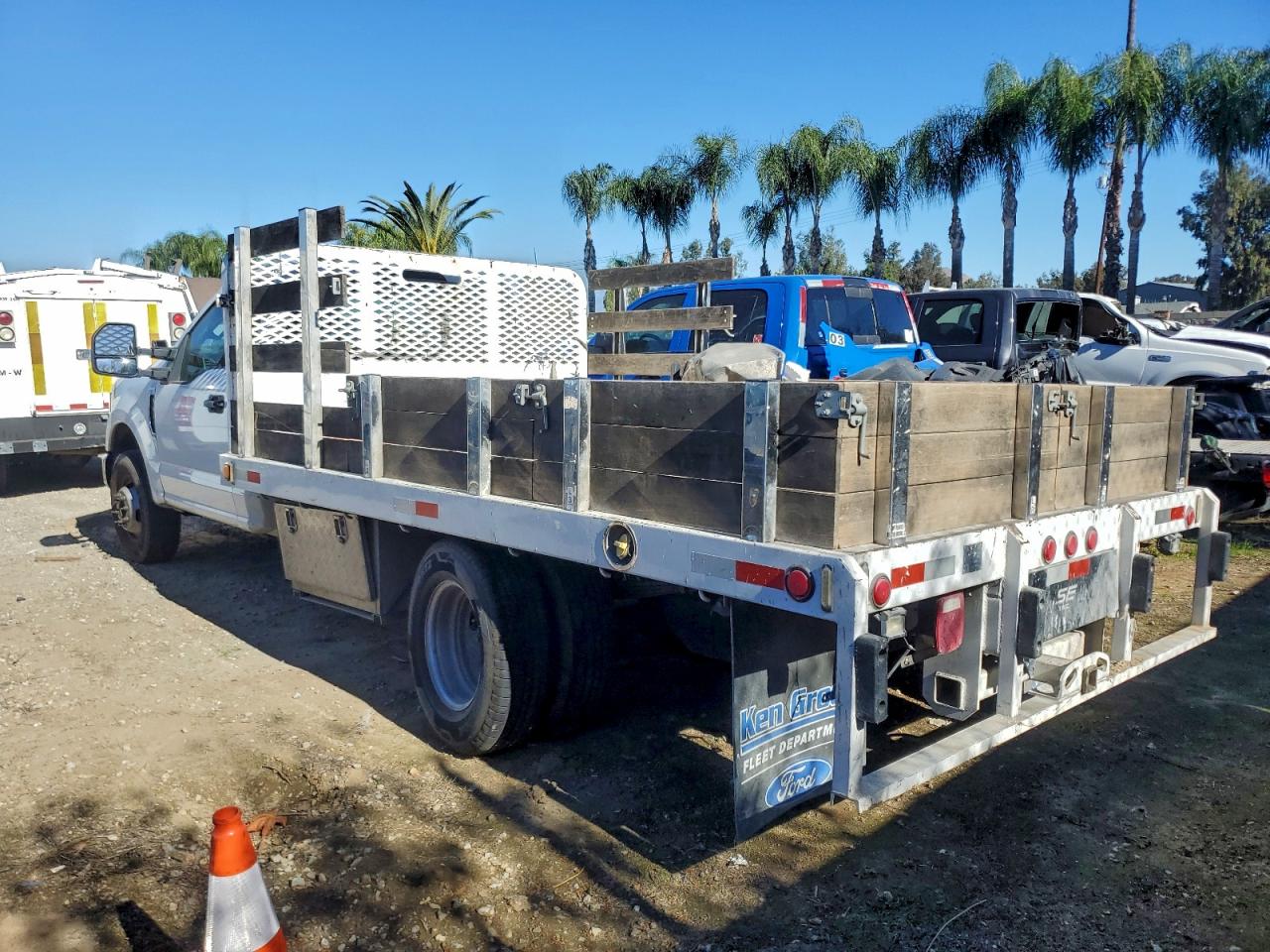 FORD F-350 SUPER DUTY