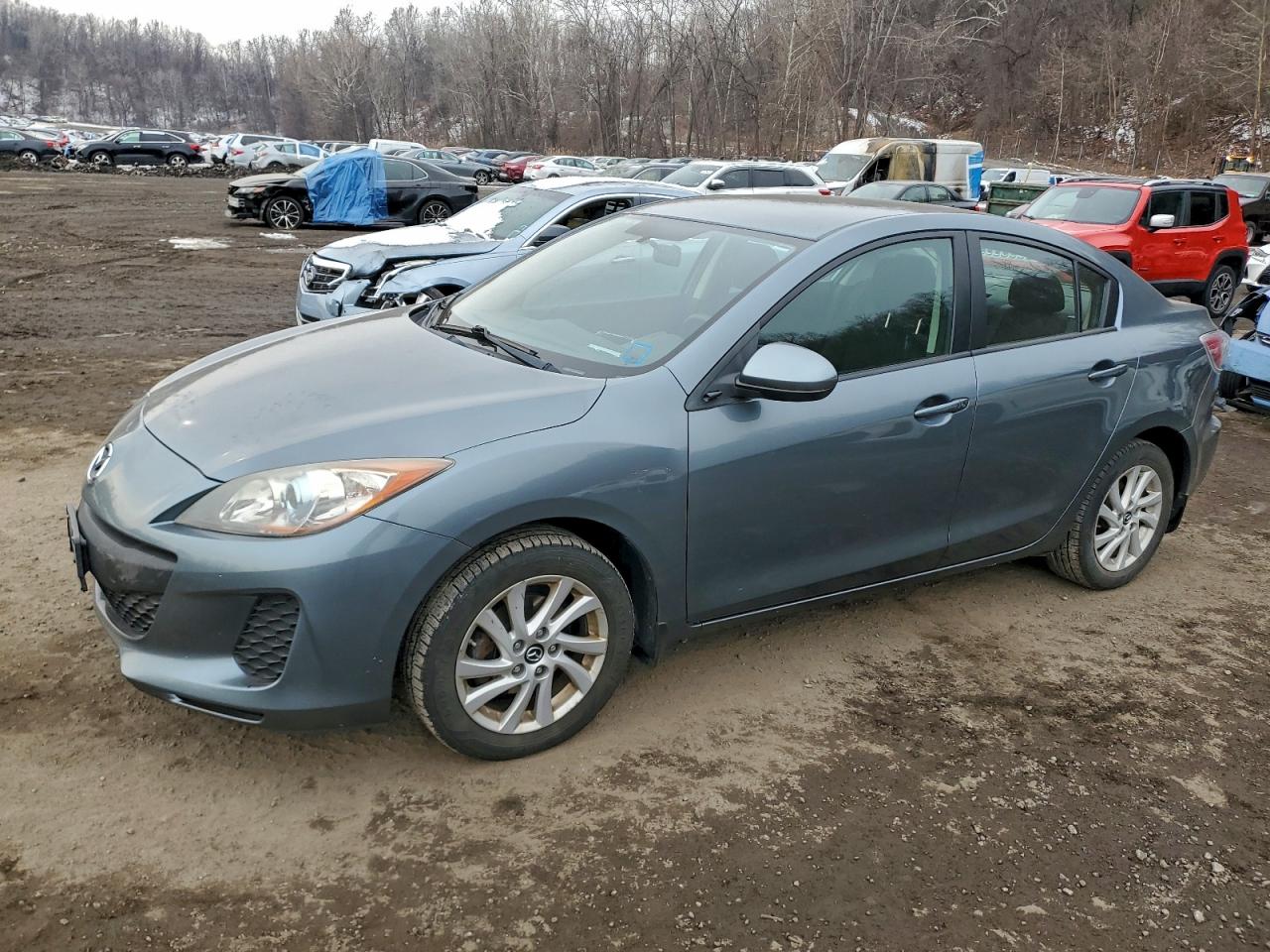 MAZDA 3 I
