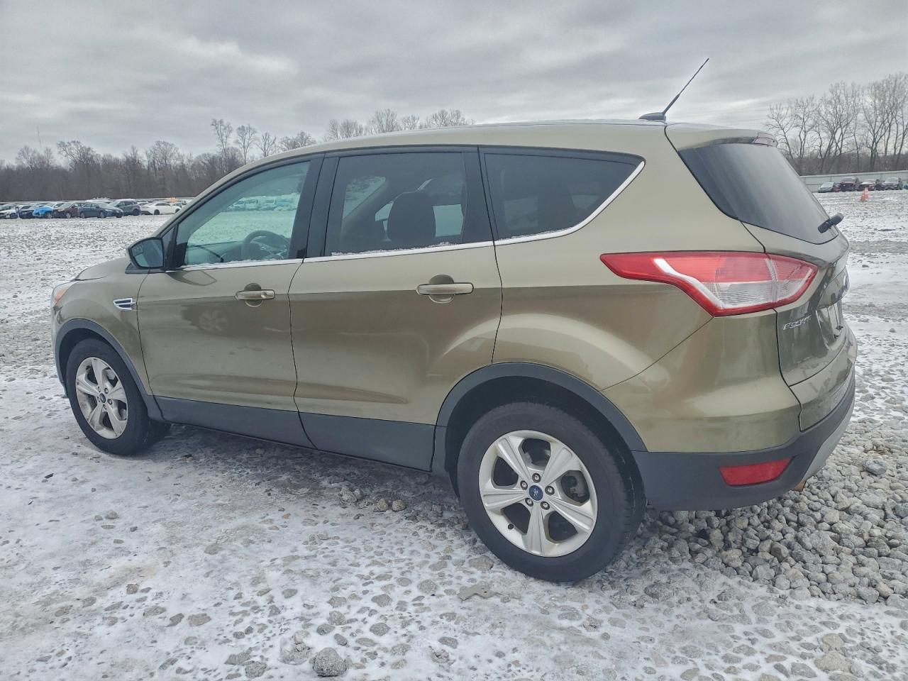 FORD ESCAPE SE