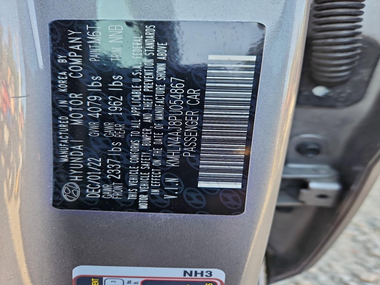 HYUNDAI ELANTRA LIMITED