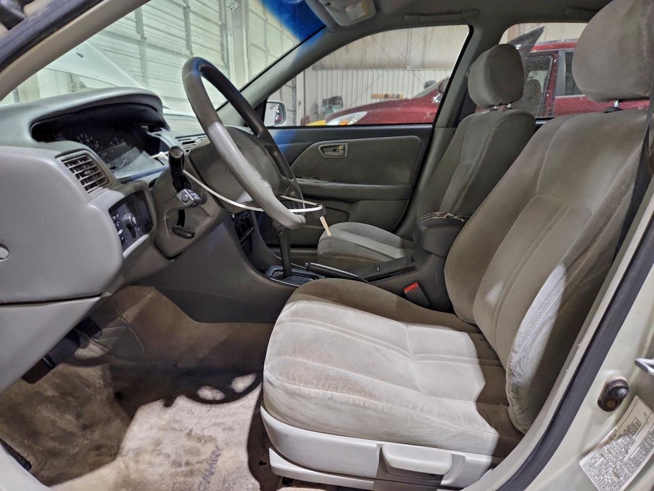 Lot #3302787957 2000 TOYOTA CAMRY CE