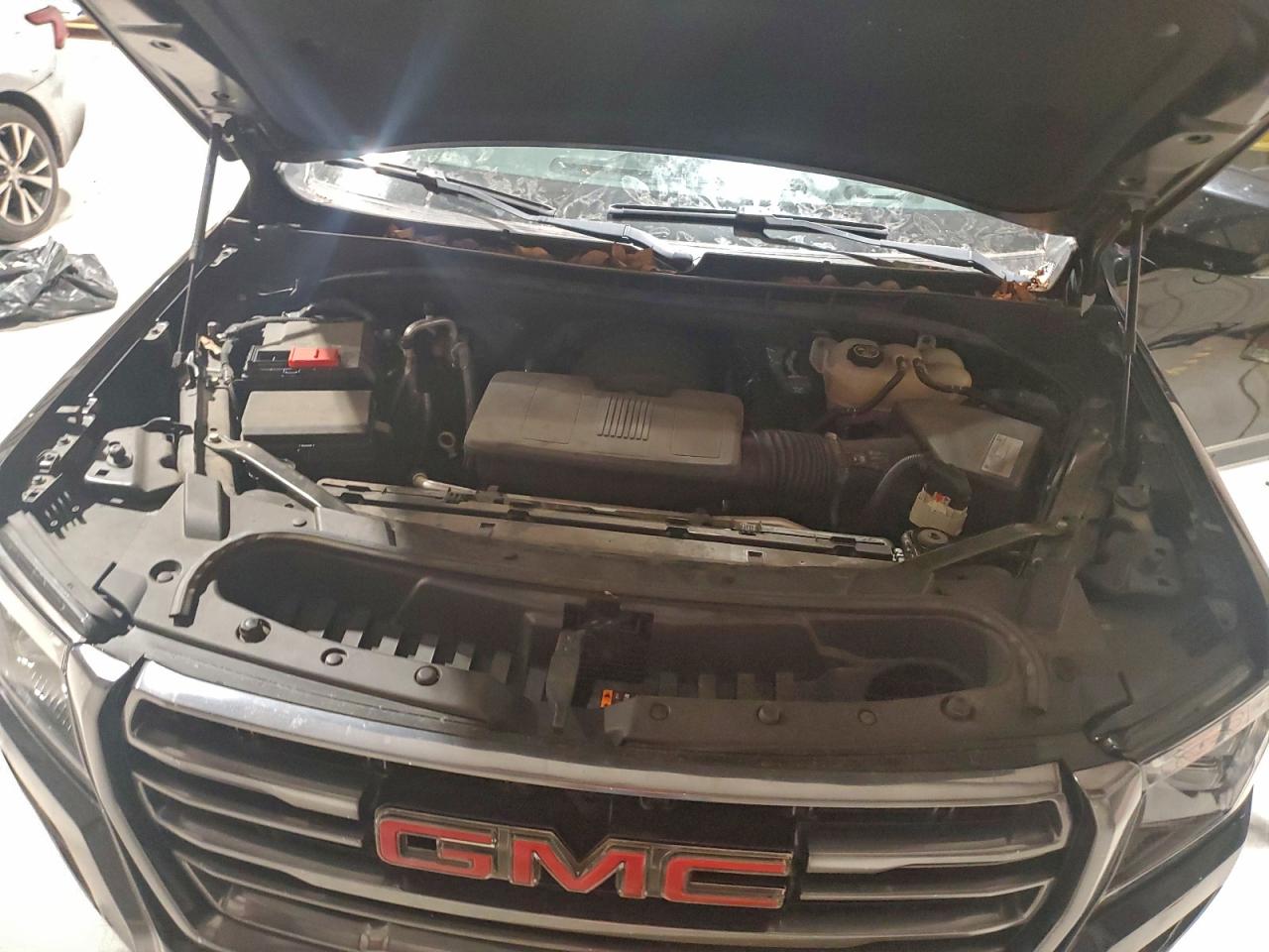 GMC YUKON K1500 AT4