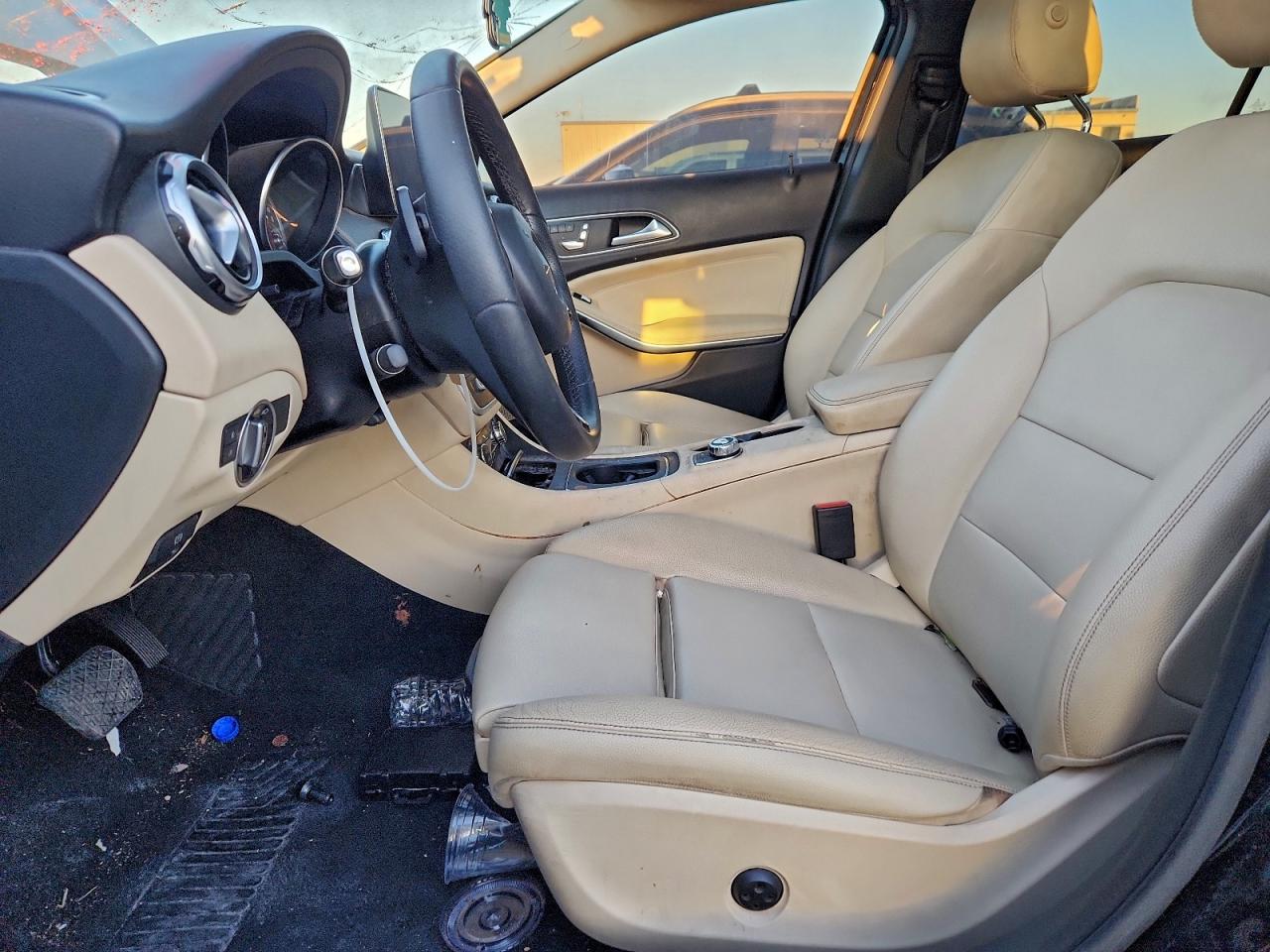 MERCEDES-BENZ GLA-CLASS 250