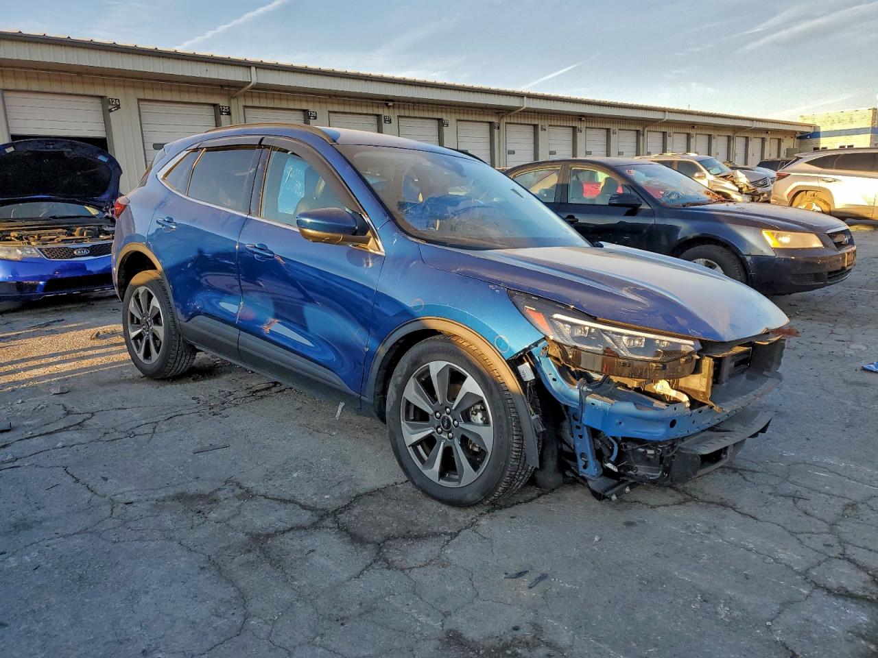 FORD ESCAPE PLATINUM