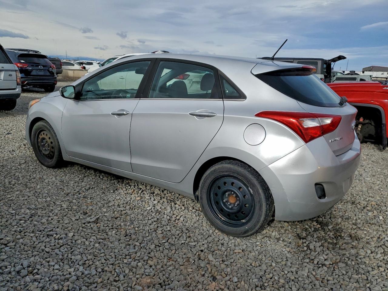 Lot #3310357963 2017 HYUNDAI ELANTRA GT