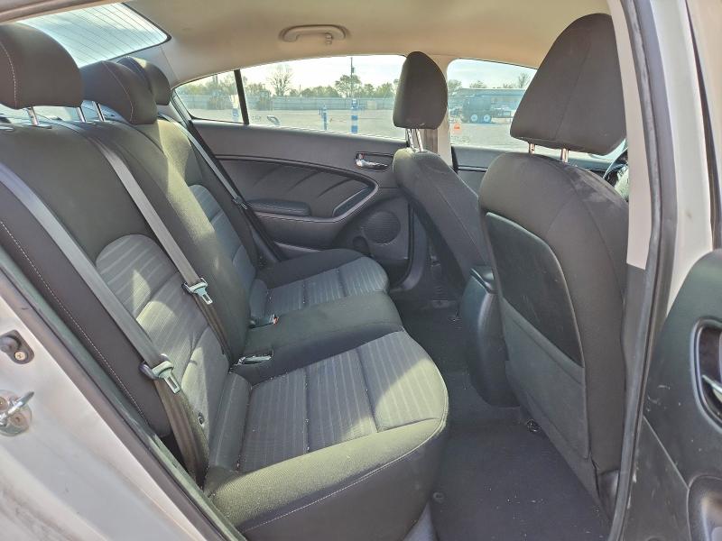 2017 KIA FORTE LX #3302976634