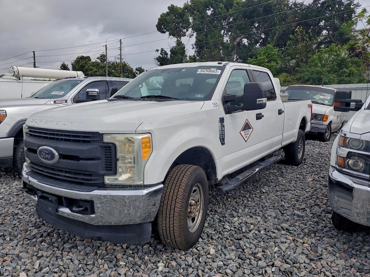 Lot #3302730010 2017 FORD F350 SUPER