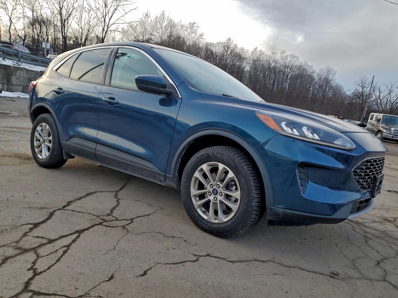 Lot #3317704067 2020 FORD ESCAPE SE